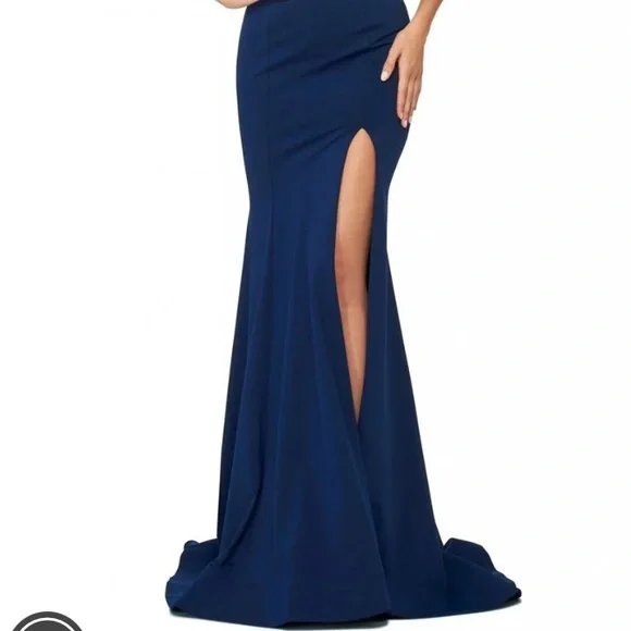 NWT Sherri Hill Elegant Open Back gown In Lilac Size 10 ( Style 53877 ) - Picture 4 of 10